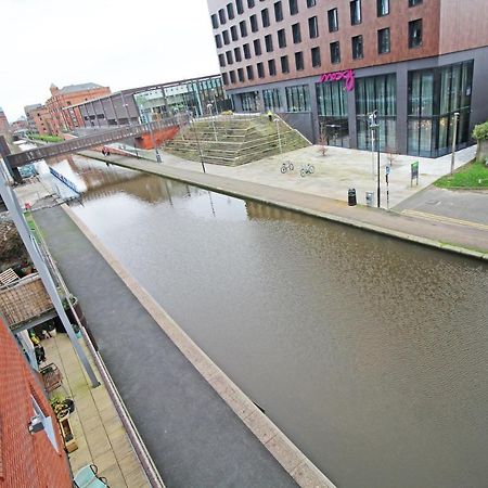 Canal Side Apartment In Chester Luaran gambar