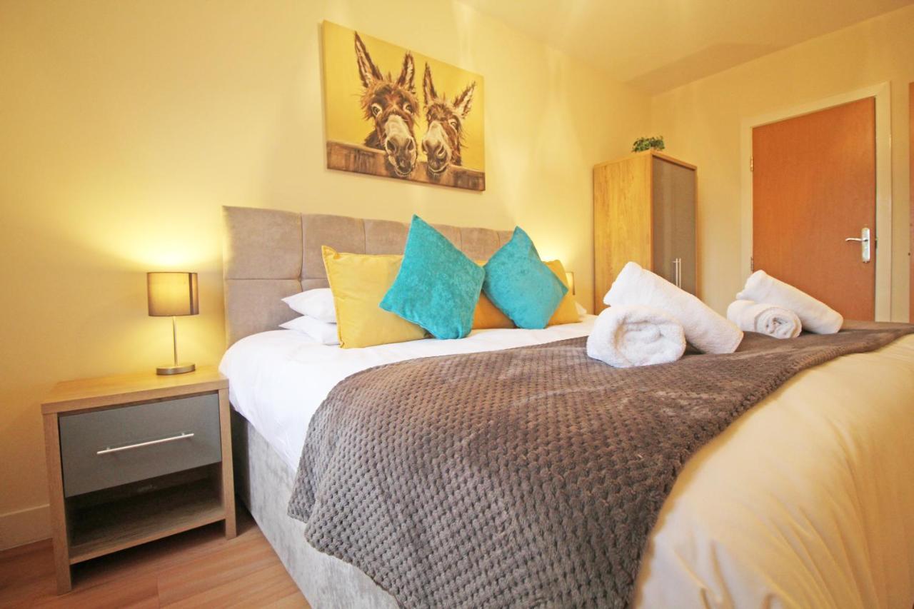 Canal Side Apartment In Chester Luaran gambar