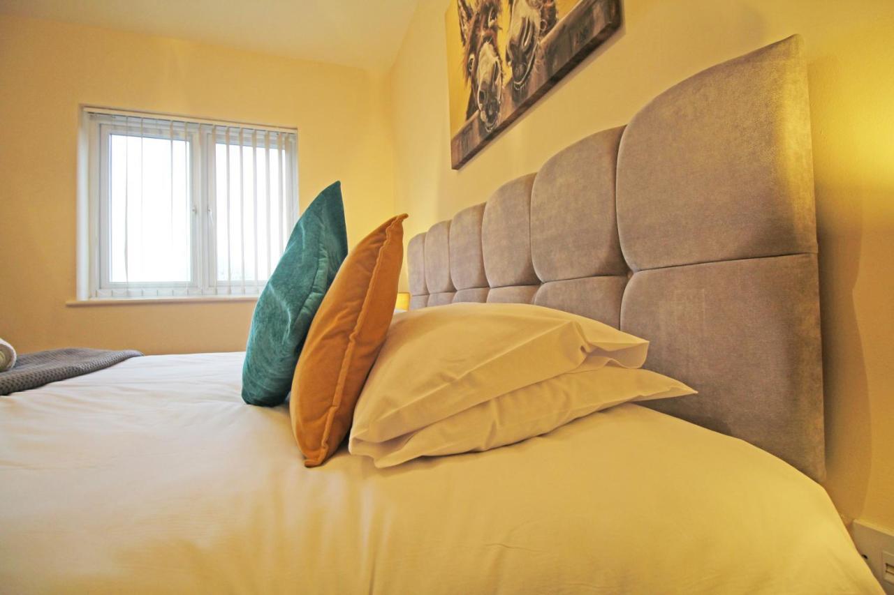 Canal Side Apartment In Chester Luaran gambar