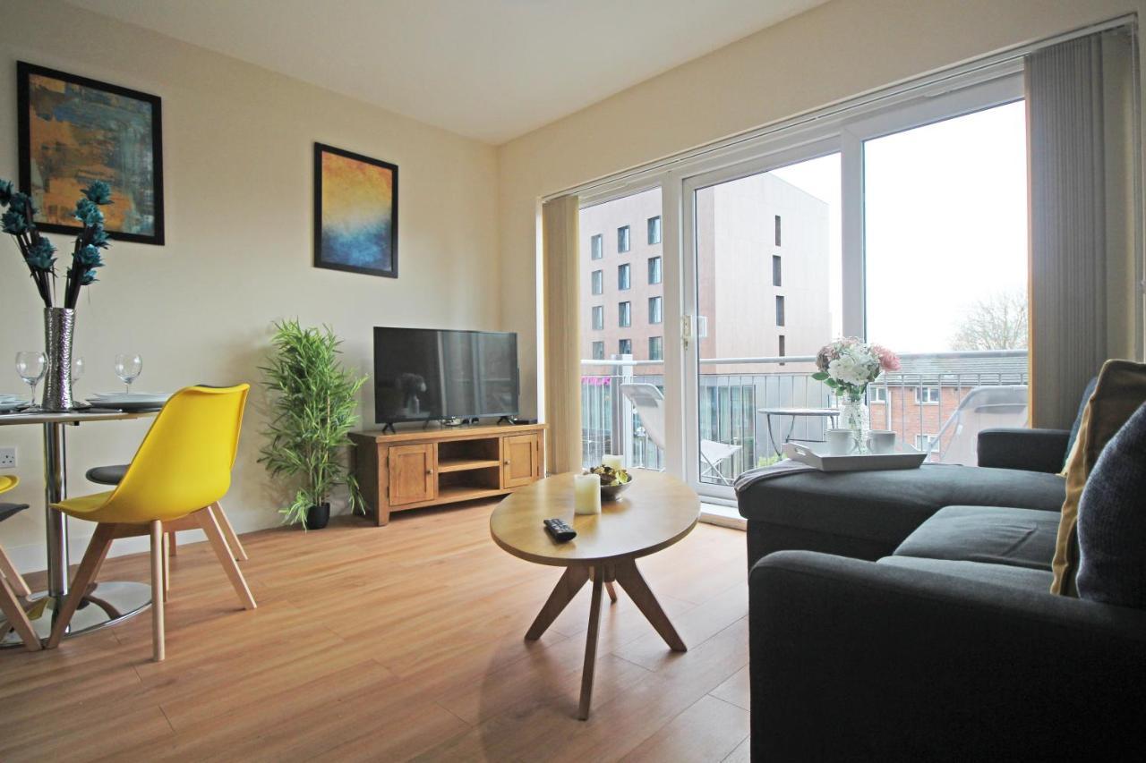 Canal Side Apartment In Chester Luaran gambar