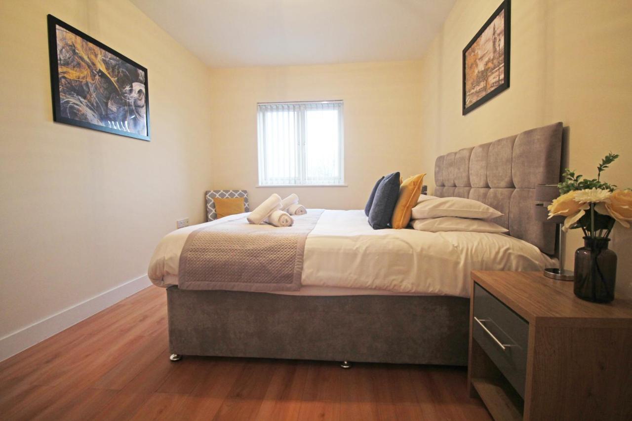 Canal Side Apartment In Chester Luaran gambar